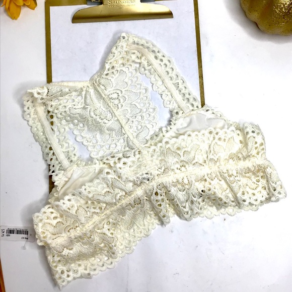 ALTAR’D STATE | Lace Racerback Bralette Ivory - Picture 11 of 16